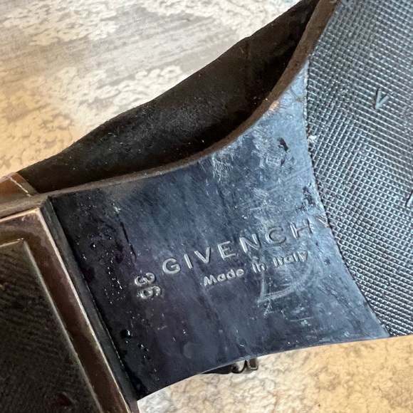 Givenchy vintage black suede riding boots with certificate of authentici… - Picture 11 of 16